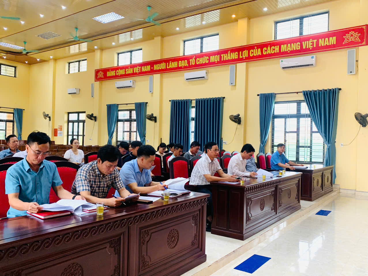 UBND XÃ ĐÔNG THUỴ ANH TRIÊN KHAI KẾ HOẠCH KHÁM SỨC KHOẺ ĐỊNH KỲ CHO NHÂN DÂN TRÊN ĐỊA BÀN.