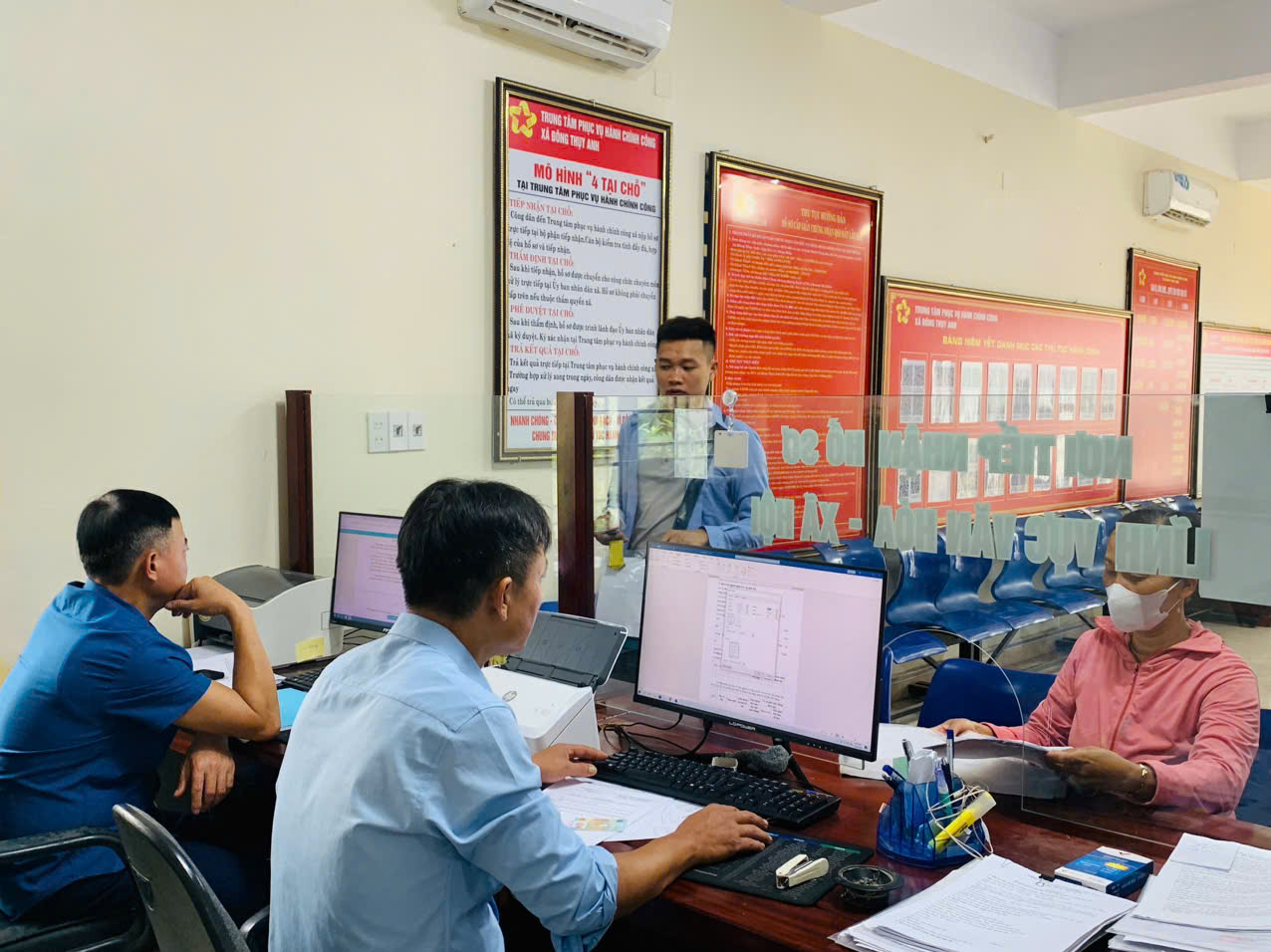 THÔNG BÁO Về việc công bố Danh mục thủ tục hành chính mới ban hành; bị bãi bỏ trong lĩnh vực Thi đua, khen thưởng thuộc phạm vi chức năng quản lý nhà nước của Sở Nội vụ