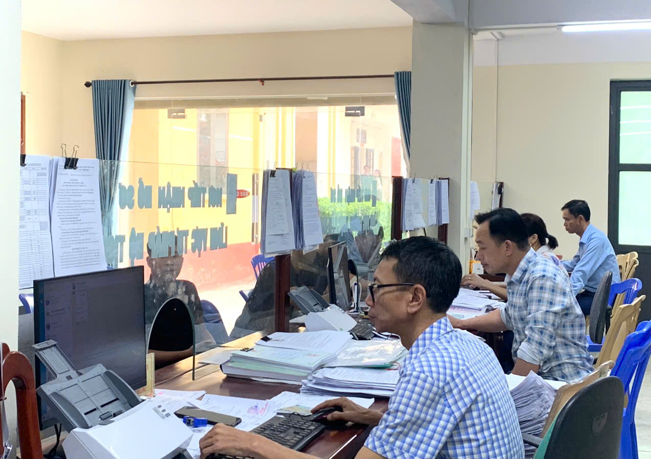 QUYẾT ĐỊNH Về việc công bố Danh mục thủ tục hành chính mới ban hành; bị bãi bỏ trong lĩnh vực Thi đua, khen thưởng thuộc phạm vi chức năng quản lý nhà nước của Sở Nội vụ